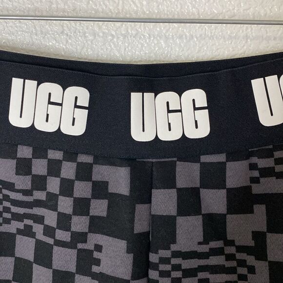 NWT- UGG- Chrissy Short Checks- boyfriend short- black and grey- Size X-Large - Picture 6 of 11